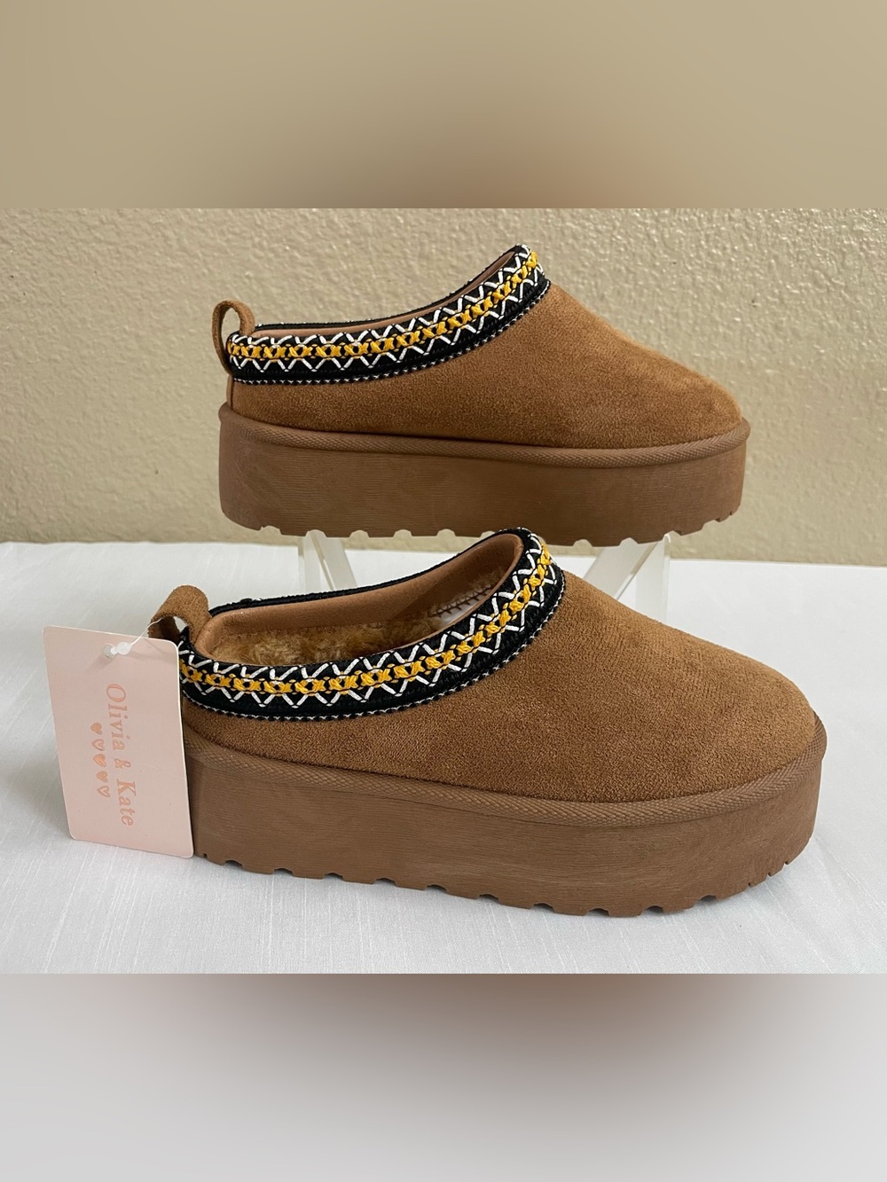 Olivia & Kate Stormy Platform Tasman Style Clogs Mules Brown Suede Size 13 Youth